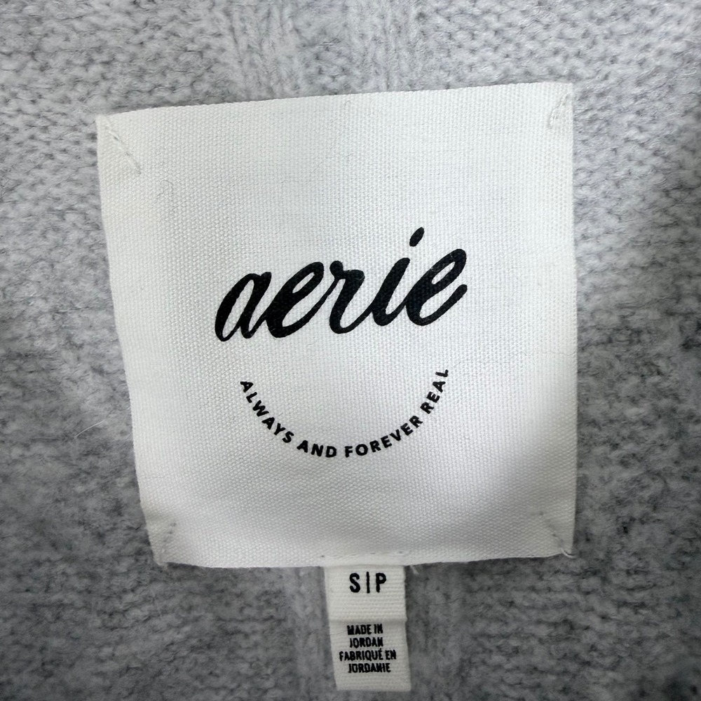 Aerie Cable Knit Cross Front Sweater Gray Long Sleeve Crew‎ Neck Women's Small - Picture 3 of 5